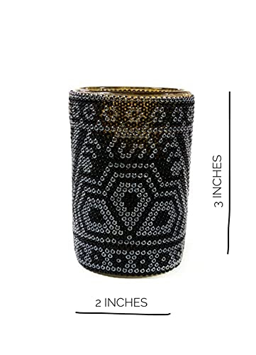 Tequila Negro Artesanal - Shot de Mezcal, Arte Huichol.
